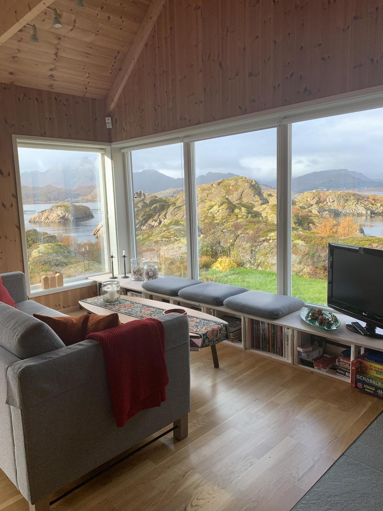 Holiday home Unique Private In Lofoten Leknes